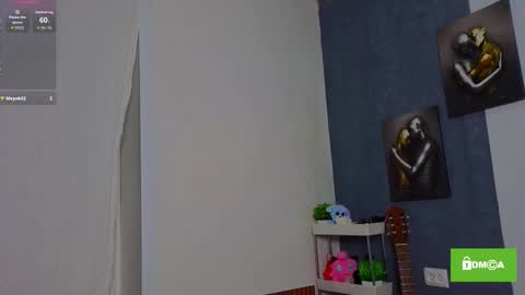 Snapshot of viper_rr chatting on 10/04/25, 02:37 viper_rr online show from 10/04/25, 02:37