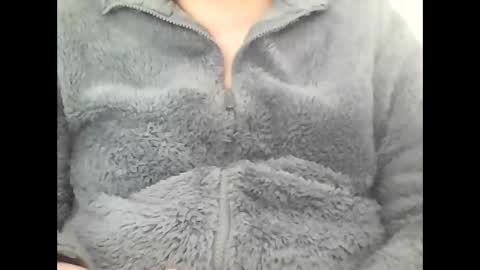 Snapshot of vir9in chatting on 12/03/25, 01:42 . online show from 12/03/25, 01:42