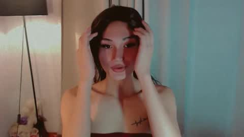 Snapshot of virgenpearl chatting on 09/10/25, 07:47 Pearl online show from 09/10/25, 07:47