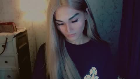 Pearl online show from 02/03/26, 06:22