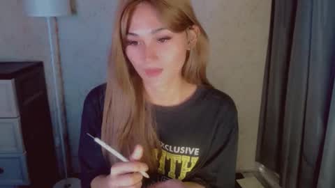 Pearl online show from 05/04/26, 02:02