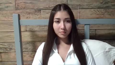 Snapshot of virgi_hicks chatting on 10/01/25, 06:58 Virginia online show from 10/01/25, 06:58