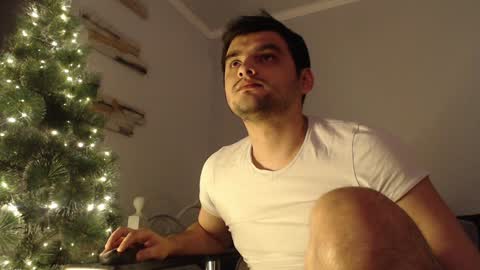 Snapshot of virgil____ chatting on 12/14/24, 07:25 virgil____ online show from 12/14/24, 07:25