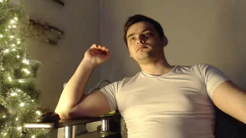 Snapshot of virgil____ chatting on 12/21/24, 12:16 virgil____ online show from 12/21/24, 12:16