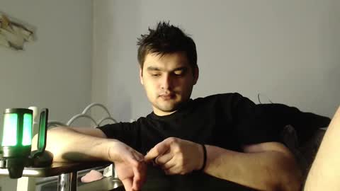 Snapshot of virgil____ chatting on 02/09/25, 05:22 virgil____ online show from 02/09/25, 05:22