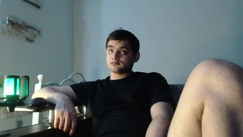 Snapshot of virgil____ chatting on 02/13/25, 07:42 virgil____ online show from 02/13/25, 07:42