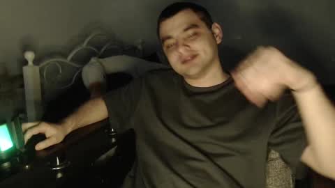 Snapshot of virgil____ chatting on 02/28/25, 04:20 virgil____ online show from 02/28/25, 04:20