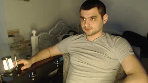 Snapshot of virgil____ chatting on 03/04/25, 05:53 virgil____ online show from 03/04/25, 05:53