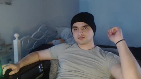 Snapshot of virgil____ chatting on 03/08/25, 09:28 virgil____ online show from 03/08/25, 09:28