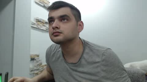 Snapshot of virgil____ chatting on 09/08/25, 06:07 virgil____ online show from 09/08/25, 06:07