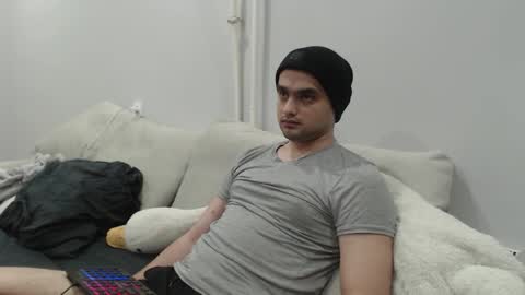 Snapshot of virgil____ chatting on 11/29/25, 10:02 virgil____ online show from 11/29/25, 10:02