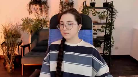 Snapshot of virtualvoyant chatting on 12/03/25, 08:12 your love online show from 12/03/25, 08:12