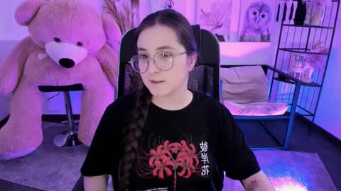 Snapshot of virtualvoyant chatting on 12/04/25, 08:45 your love online show from 12/04/25, 08:45