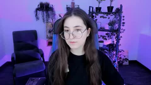 Snapshot of virtualvoyant chatting on 03/19/26, 07:29 your love online show from 03/19/26, 07:29