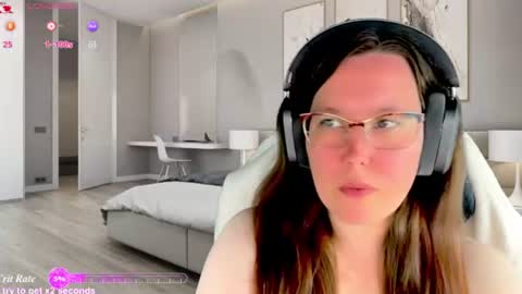Snapshot of visecret chatting on 06/28/26, 09:43 Victoria Romans online show from 06/28/26, 09:43
