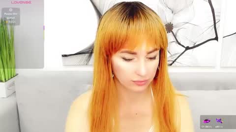 Snapshot of vita_flowen chatting on 10/08/25, 05:16 Vita online show from 10/08/25, 05:16