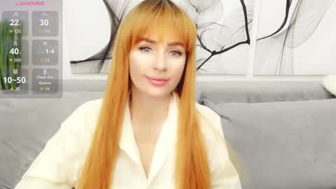 Snapshot of vita_flowen chatting on 11/24/25, 05:51 Vita online show from 11/24/25, 05:51