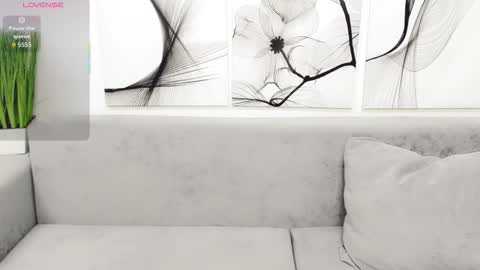 Snapshot of vita_flowen chatting on 11/28/25, 07:11 Vita online show from 11/28/25, 07:11