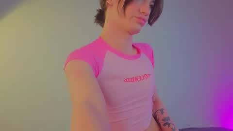 Snapshot of vitahoinss chatting on 03/26/26, 03:23 vitahoinss online show from 03/26/26, 03:23