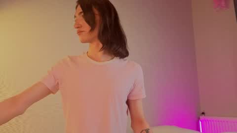 Snapshot of vitahoinss chatting on 04/07/26, 08:31 vitahoinss online show from 04/07/26, 08:31