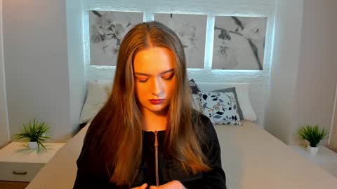 Vita online show from 12/15/24, 03:53