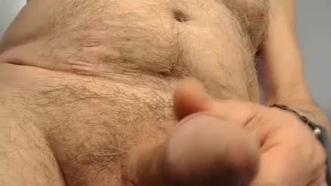 Latin Romantic online show from 10/17/25, 10:01