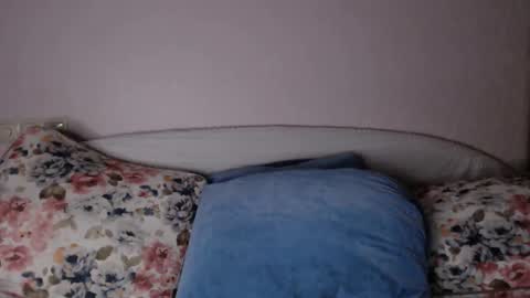 Vitalina online show from 12/19/25, 02:46