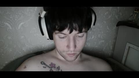 vitiligoboyy online show from 05/14/26, 02:07