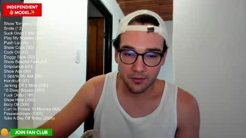 Snapshot of vito_ferrero chatting on 04/28/26, 10:37 Vito Ferrer online show from 04/28/26, 10:37