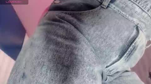 Snapshot of vitoria23_ chatting on 12/05/25, 02:14 victoria 3 online show from 12/05/25, 02:14