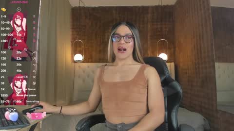 VittaaaPlease help me with your thumbs up its important  online show from 12/19/24, 12:56