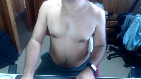 Snapshot of vittohot chatting on 03/04/25, 12:22 Vittohot online show from 03/04/25, 12:22