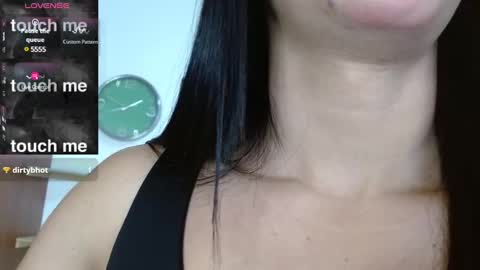Snapshot of vittoria_lombardi07 chatting on 01/16/25, 01:36 VITTORIA  online show from 01/16/25, 01:36