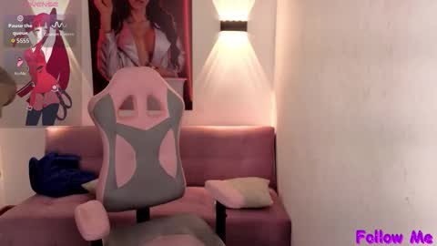 Snapshot of vittoria_lombardi07 chatting on 09/19/25, 08:16 VITTORIA  online show from 09/19/25, 08:16
