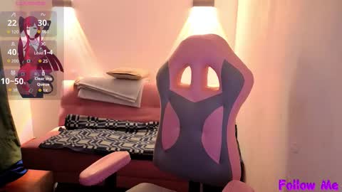 Snapshot of vittoria_lombardi07 chatting on 03/22/26, 07:12 VITTORIA online show from 03/22/26, 07:12