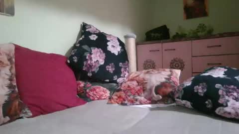 Snapshot of viva919 chatting on 12/04/24, 04:38 Viva online show from 12/04/24, 04:38