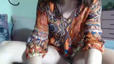 Snapshot of viva919 chatting on 11/08/25, 12:05 Viva online show from 11/08/25, 12:05