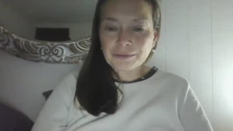 vivian online show from 09/27/25, 01:21