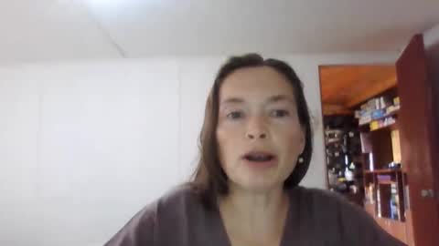 vivian online show from 01/12/26, 01:27