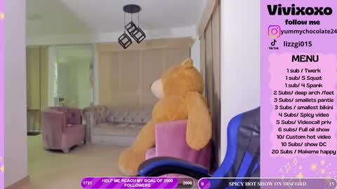 Snapshot of vivi_cooper chatting on 02/02/26, 02:32 vivi cooper online show from 02/02/26, 02:32