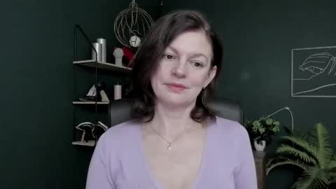 Snapshot of vivian_dream chatting on 03/24/26, 07:35 Vivian online show from 03/24/26, 07:35