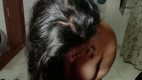 vivian_milf_paint online show from 10/09/25, 03:48