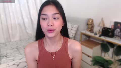 Vivian online show from 01/08/26, 01:41