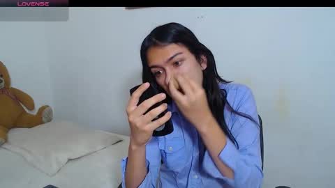 Snapshot of vivianalatin chatting on 03/24/26, 12:10 instagram Viviana73215 online show from 03/24/26, 12:10