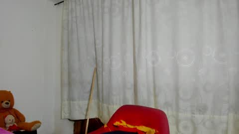 Snapshot of vivianalatin chatting on 04/02/26, 11:02 instagram Viviana73215 online show from 04/02/26, 11:02