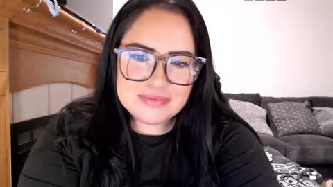 Vivi online show from 03/04/25, 05:21