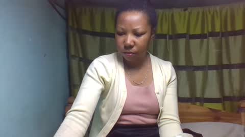 viviane0812 online show from 09/14/25, 02:16