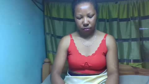 viviane0812 online show from 10/15/25, 01:00