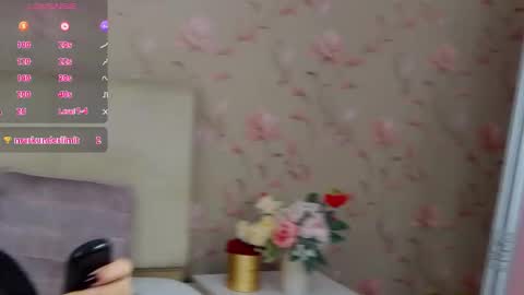 Vivian online show from 11/07/25, 08:25