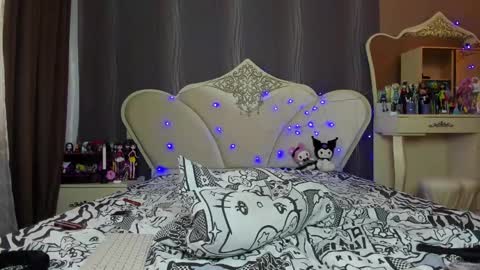 Vivian online show from 01/17/25, 09:17